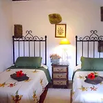 Сasa de vacaciones Cozy House With Pool In San Cristóbal De La Laguna, 70 M² La Laguna (Tenerife)