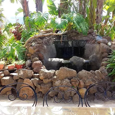 Cozy House With Pool In San Cristobal De La Laguna, 70 M² Vakantiehuis *