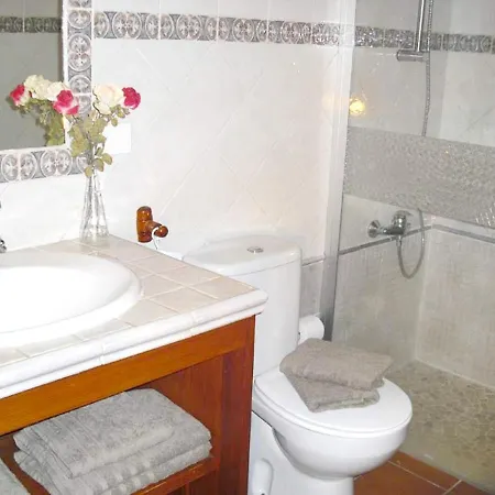 Vakantiehuis Cozy House With Pool In San Cristobal De La Laguna, 70 M² La Laguna (Tenerife)