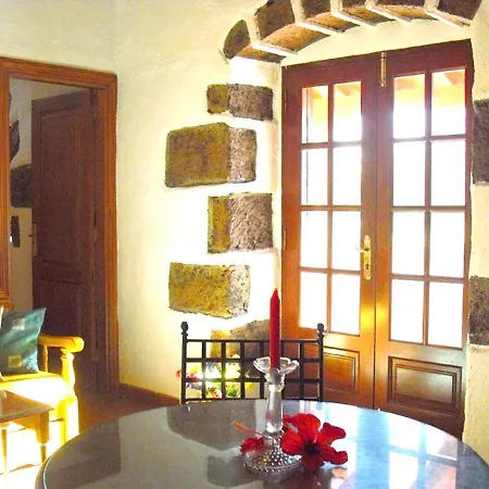 Cozy House With Pool In San Cristobal De La Laguna, 70 M² * لا لاغونا