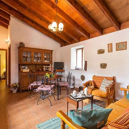 Casa vacanze Cozy House With Pool In San Cristobal De La Laguna, 70 M²