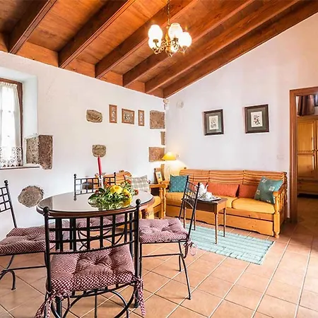 Cozy House With Pool In San Cristobal De La Laguna, 70 M²