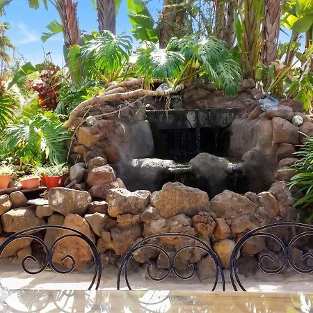 Vakantiehuis Cozy House With Pool In San Cristobal De La Laguna, 70 M² La Laguna (Tenerife)
