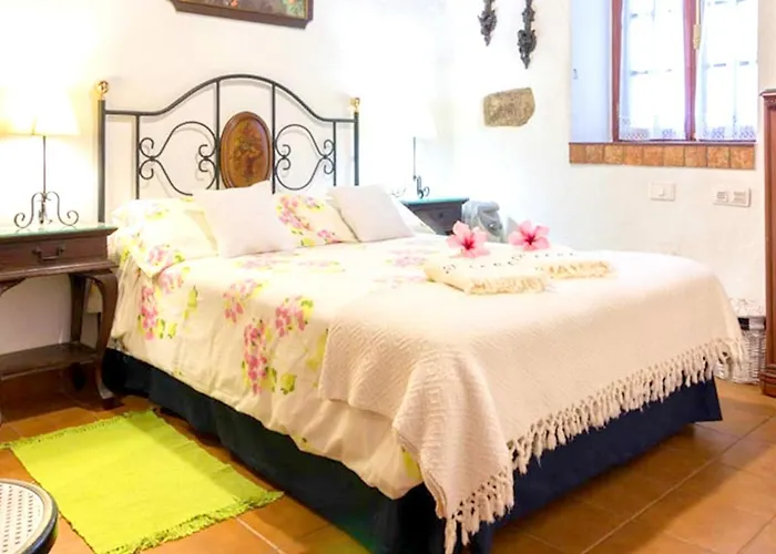 Cozy House With Pool In San Cristobal De La Laguna, 70 M² 拉拉古纳